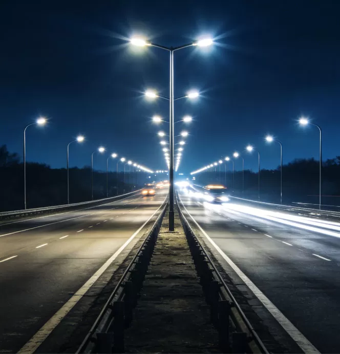 Warum Verbraucher Phoebus Street Light Pole weltweit vertrauen?